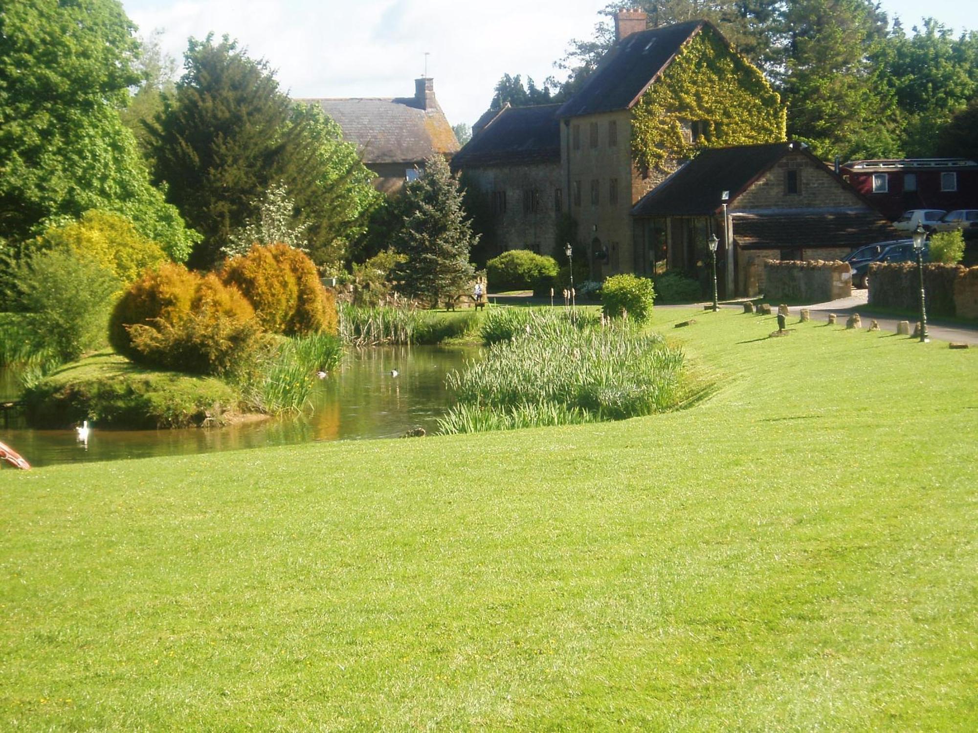Haselbury Mill Crewkerne Exterior foto